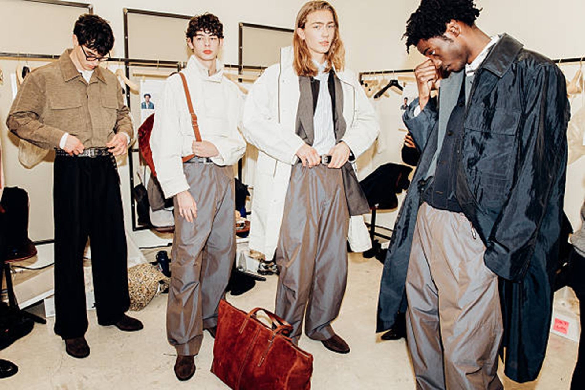 How to Build a Men’s Capsule Wardrobe With 15 Pieces You’ll Wear All Year