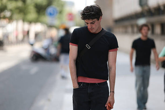 How to Choose Short-Sleeve Tees for Casual Streetwear Outfits